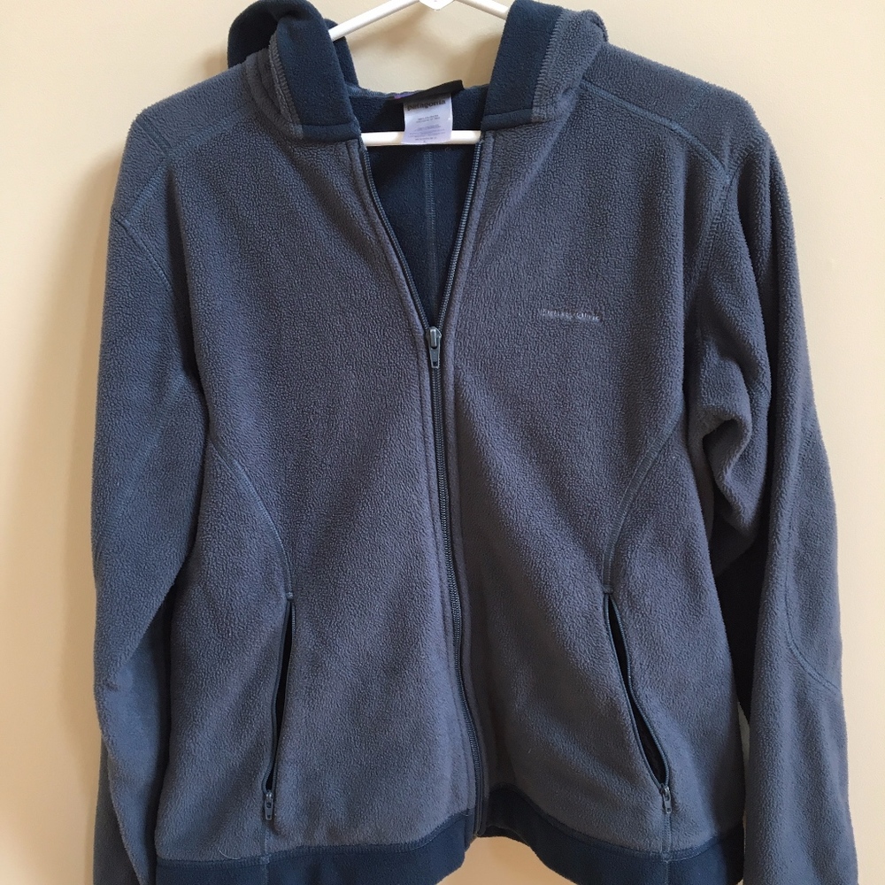 Women's Patagonia hooded fleece